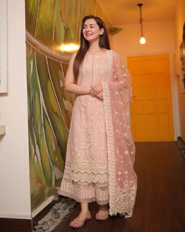 3 Piece Premium Lawn Collection by BAREEZE
