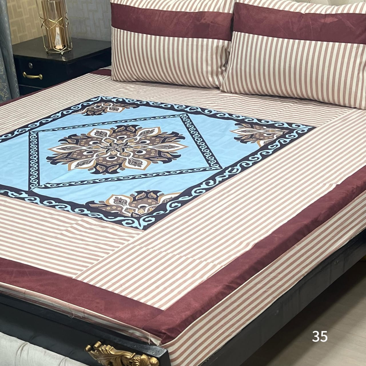 Digital gold panel 3pc Bedsheets Export quality