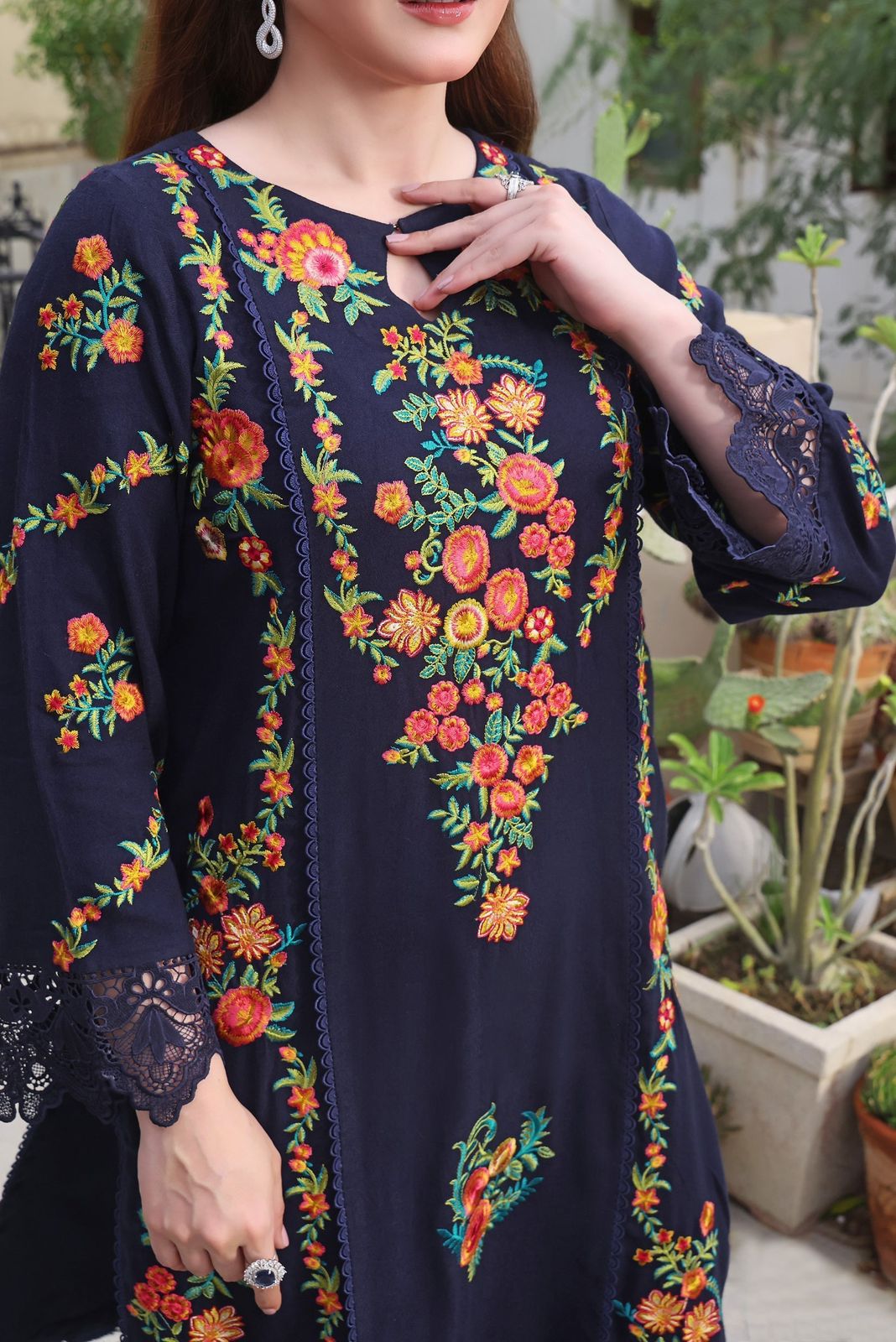 3Pieces Premium Embroidered Dhanak Collection - Image 4