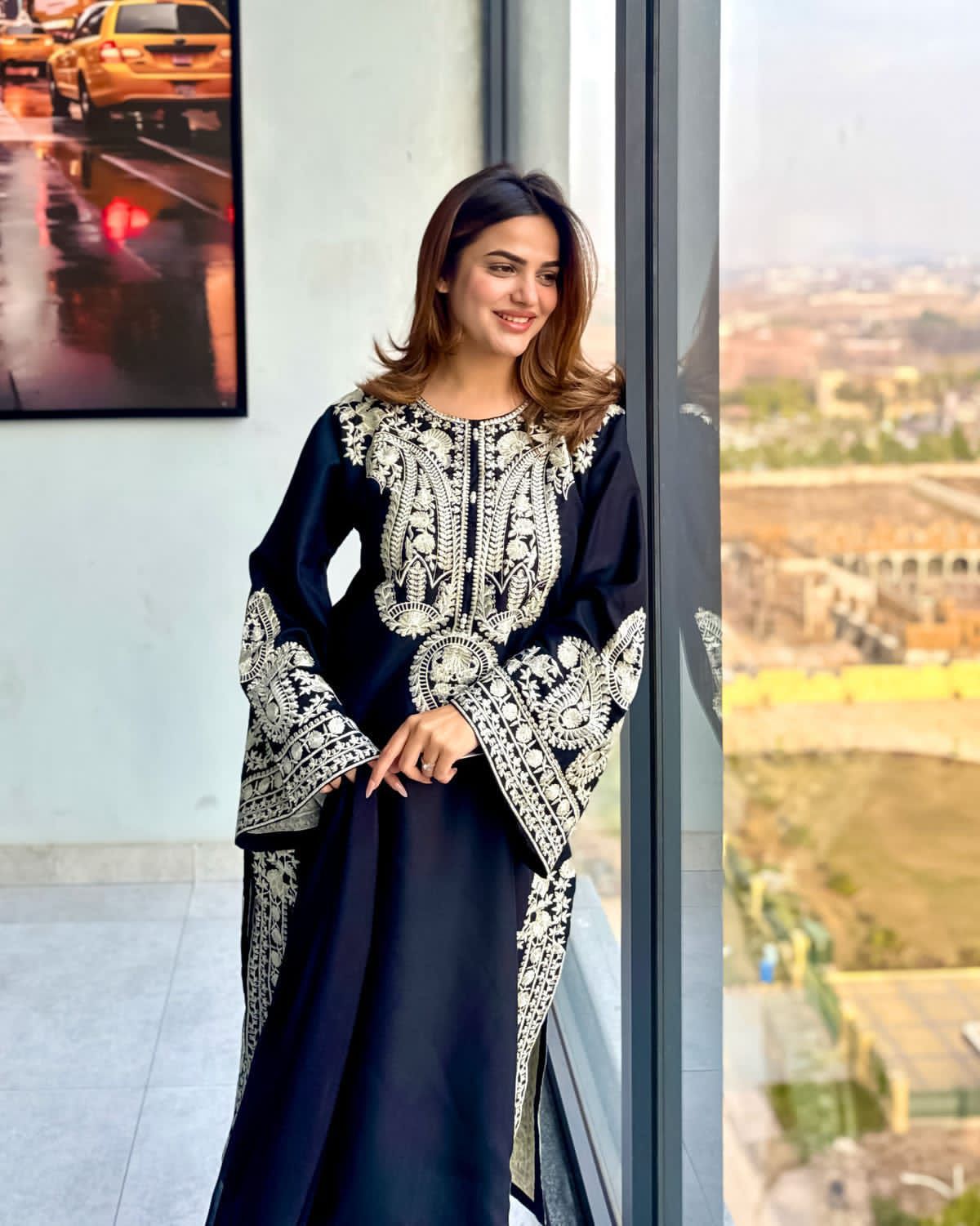 3Pcs Premium Embroidered LAWN Collection - Image 4