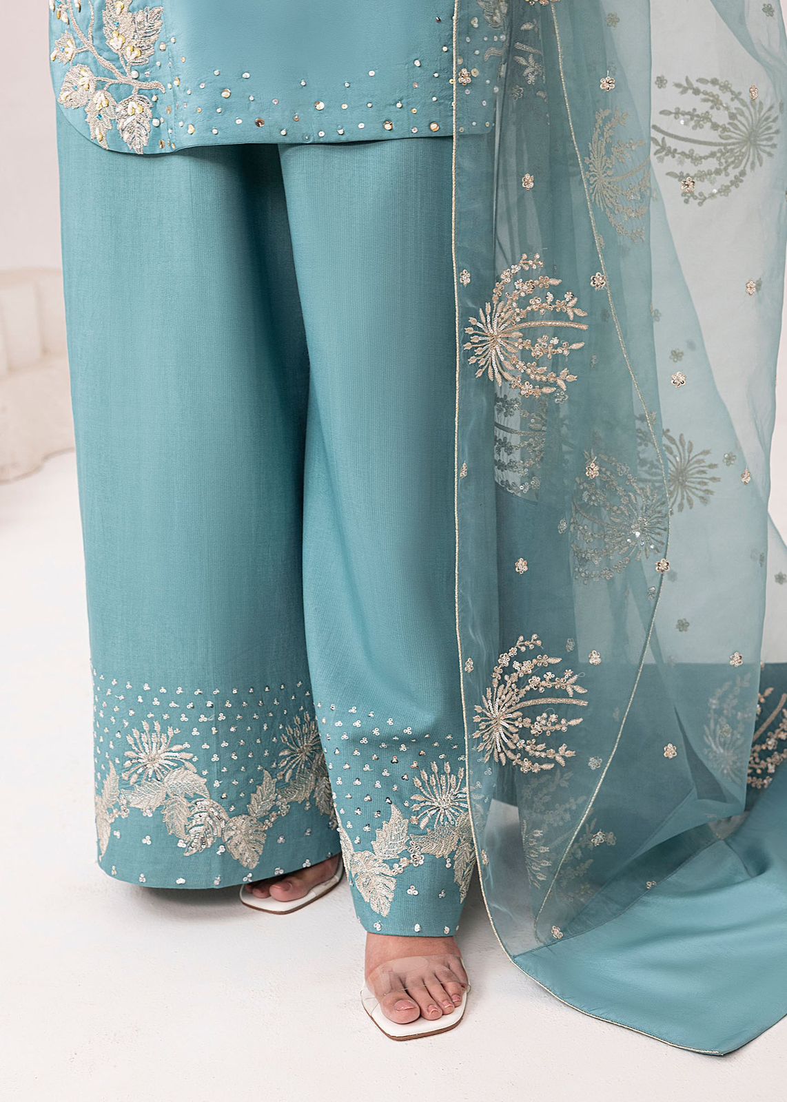 3 Piece Premium Embroidered Lawn Collection By DEEPAK PERWANA - Image 10